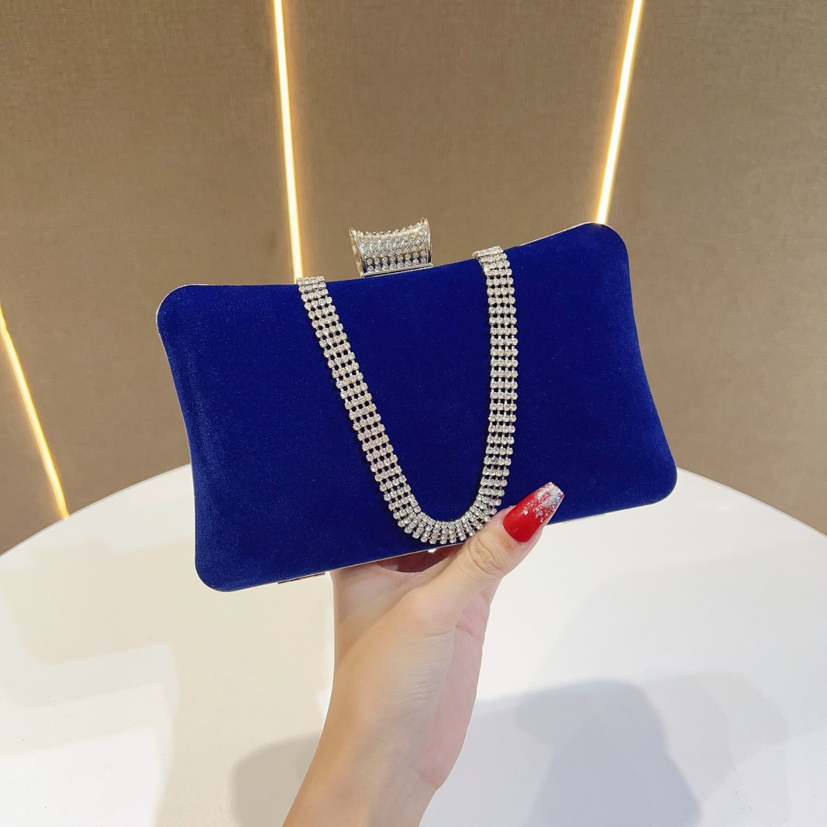 Tas Perjamuan Beludru 2025 Dom - Tassel Fringe Trim ulasan dan harga